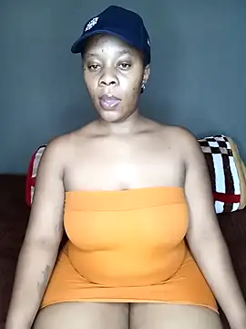 Emmylove-xr25 online show from November 28, 5:07 am