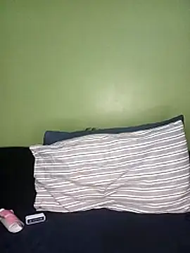 Emmylove-xr25 online show from March 28, 7:09 am