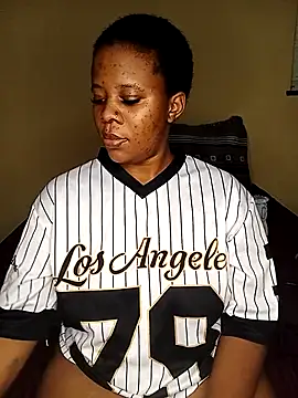 Emmylove-xr25 online show from March 20, 7:15 pm