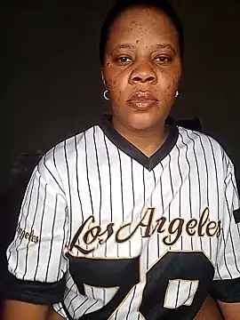 Emmylove-xr25 online show from February 17, 6:27 pm