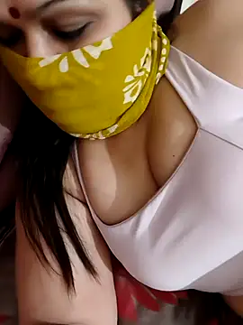 Snapshot of Cutegirl_789 chatting on November 14, 9:18 pm Cutegirl 789 online show from November 14, 9:18 pm