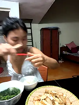 Lynly k2 online show from March 3, 12:34 pm