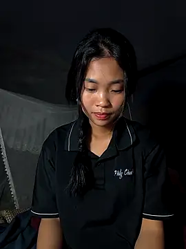 Lynly k2 online show from December 4, 10:14 am