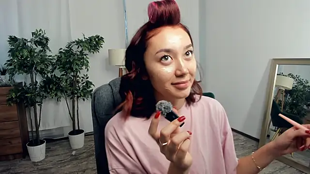 Snapshot of RyanGrandt chatting on January 9, 12:23 pm RyanGrandt online show from January 9, 12:23 pm