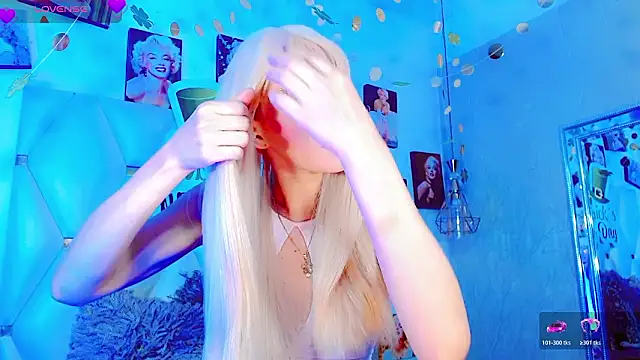 AnnaRouseQueen online show from March 16, 8:11 pm