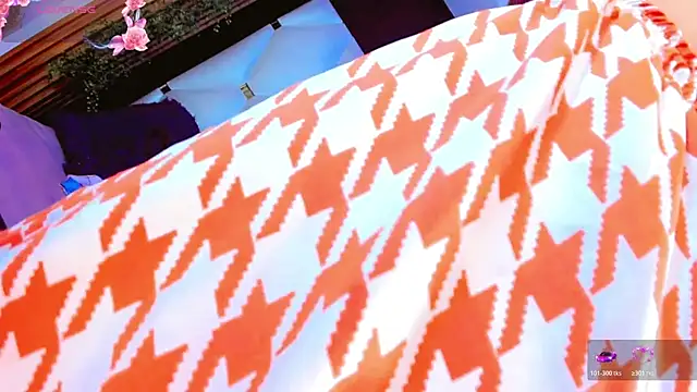 AnnaRouseQueen online show from April 3, 7:53 pm