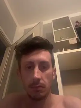 Dildapassivella online show from November 7, 6:45 pm