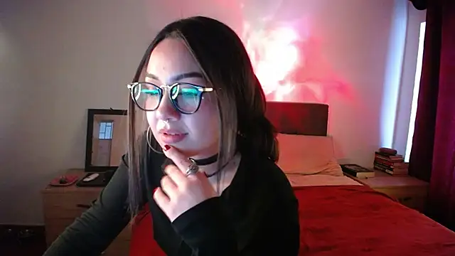  Pariiss online show from March 10, 8:57 pm