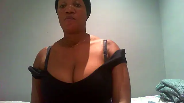 DustyLucy02 online show from April 16, 3:57 pm