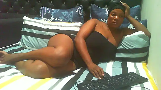 DustyLucy02 online show from February 5, 11:17 am