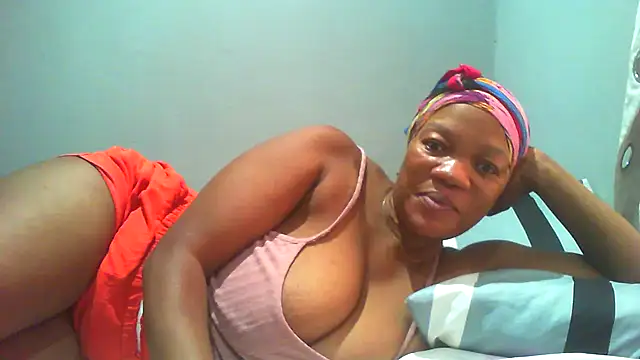 DustyLucy02 online show from April 26, 10:01 am