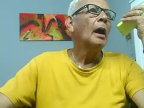 dirtysluttyfist online show from November 30, 5:25 pm