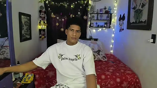 JUANBIGCOCK21CM online show from December 21, 4:19 pm