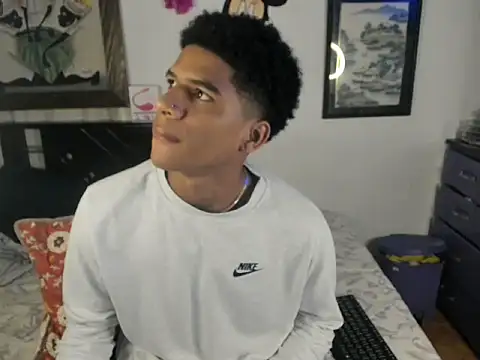 JUANBIGCOCK21CM online show from November 26, 11:16 pm