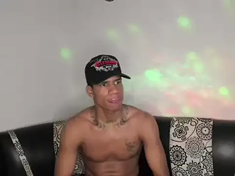 JUANBIGCOCK21CM online show from May 9, 5:49 pm