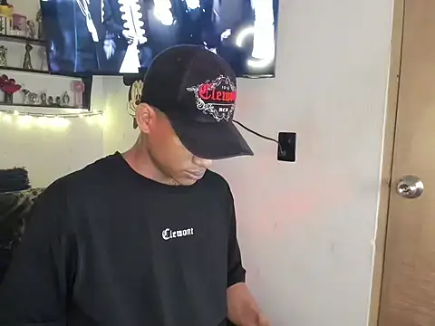 JUANBIGCOCK21CM online show from May 22, 11:14 pm