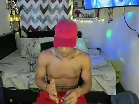 JUANBIGCOCK21CM online show from May 19, 5:42 pm