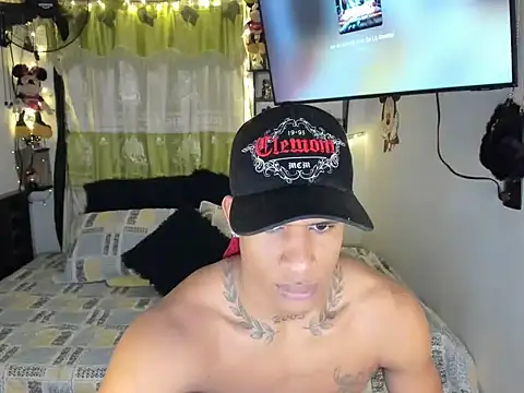 JUANBIGCOCK21CM online show from July 1, 12:22 am