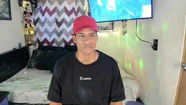 JUANBIGCOCK21CM online show from June 9, 3:13 pm