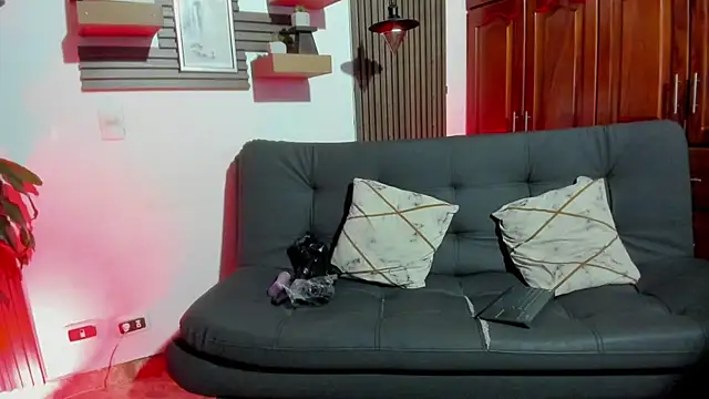 Melany 27 online show from December 4, 2:27 pm