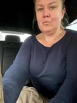 AvaWonderland online show from November 17, 12:53 pm