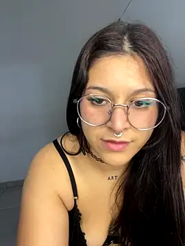 Snapshot of amazonaa9 chatting on November 20, 3:29 am amazonaa9 online show from November 20, 3:29 am