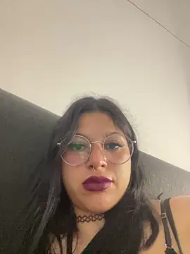 Snapshot of amazonaa9 chatting on December 18, 5:34 am amazonaa9 online show from December 18, 5:34 am