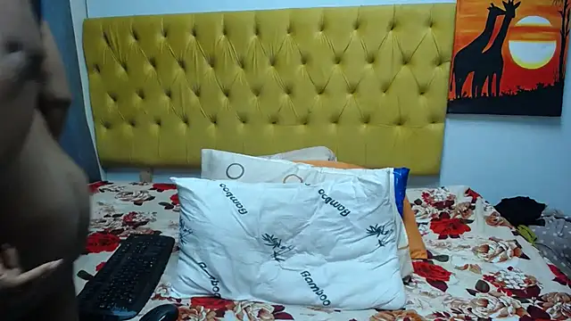 JuiceLips88 online show from June 27, 4:46 pm