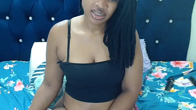 Snapshot of JuiceLips88 chatting on November 26, 3:50 am JuiceLips88 online show from November 26, 3:50 am