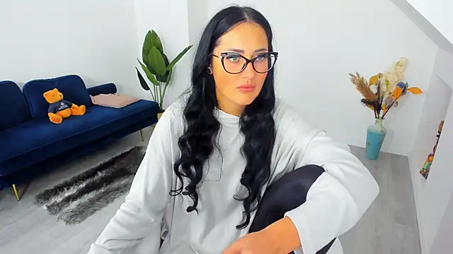 AnyaEvy online show from March 10, 4:38 am