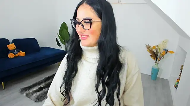 AnyaEvy online show from February 19, 5:48 am