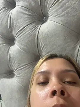 MelodySanz online show from March 13, 4:17 am