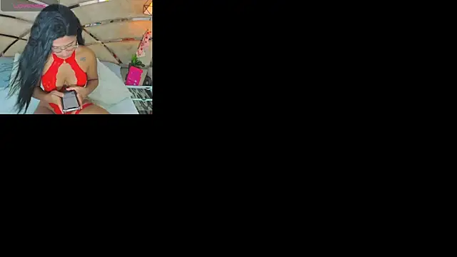 PARKERTHOMPSON online show from November 22, 6:07 pm