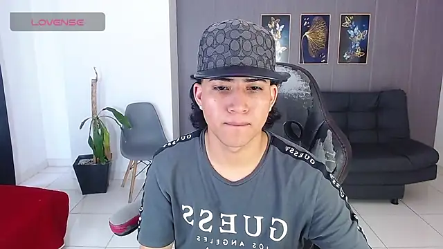 jeipyhot 21  online show from November 8, 8:12 pm