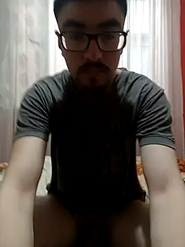 juliann boy online show from November 25, 11:54 am