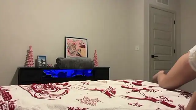 Snapshot of RosieCheeks_ chatting on November 8, 2:26 am RosieCheeks online show from November 8, 2:26 am