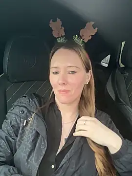 mshailey1 online show from December 22, 2:06 pm