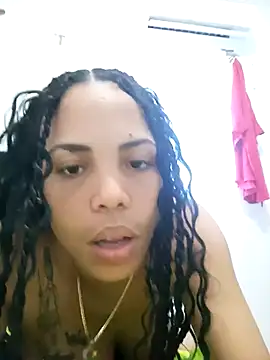 Snapshot of 23Quenn chatting on November 20, 8:09 pm 23Quenn online show from November 20, 8:09 pm