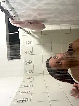 Nicolitalalinda online show from January 10, 4:19 am