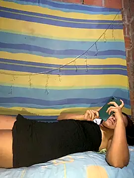 ArianandMichael online show from November 8, 12:47 am