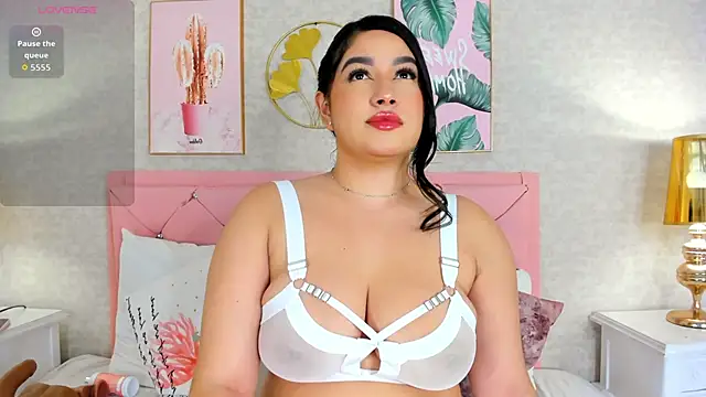 cristal kane online show from January 15, 7:28 pm