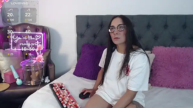 Snapshot of maripa0__69 chatting on February 5, 11:00 pm maripa0 69 online show from February 5, 11:00 pm