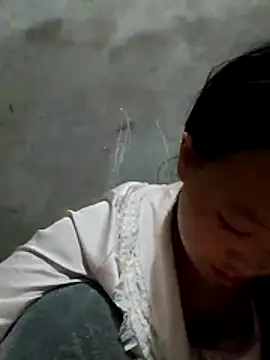 Yumiik2kk online show from December 14, 9:42 pm