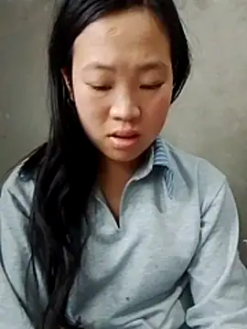 Yumiik2kk online show from January 15, 1:09 am