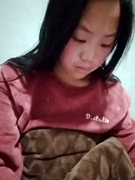 Yumiik2kk online show from December 1, 8:53 pm