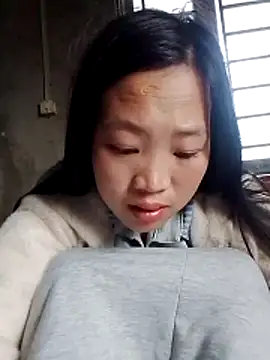 Yumiik2kk online show from December 15, 9:48 am