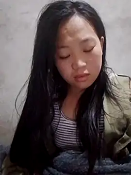 Yumiik2kk online show from November 28, 8:42 pm