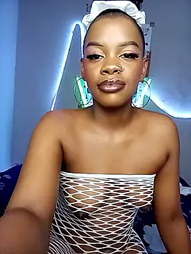 Snapshot of Eve_Scarlet chatting on February 24, 10:21 pm Eve Scarlet online show from February 24, 10:21 pm