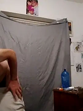 WeakDegree76 online show from February 6, 7:21 pm