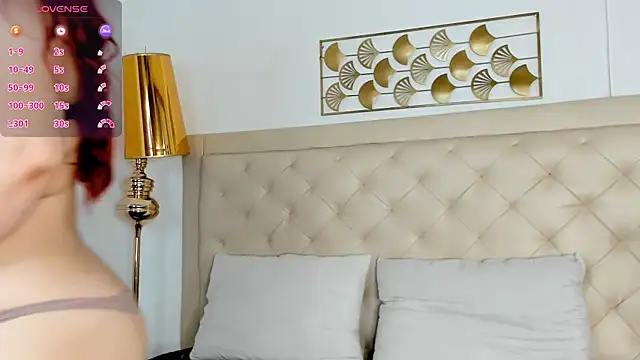 Snapshot of ashley_stone7 chatting on November 28, 8:31 pm ashley stone7 online show from November 28, 8:31 pm